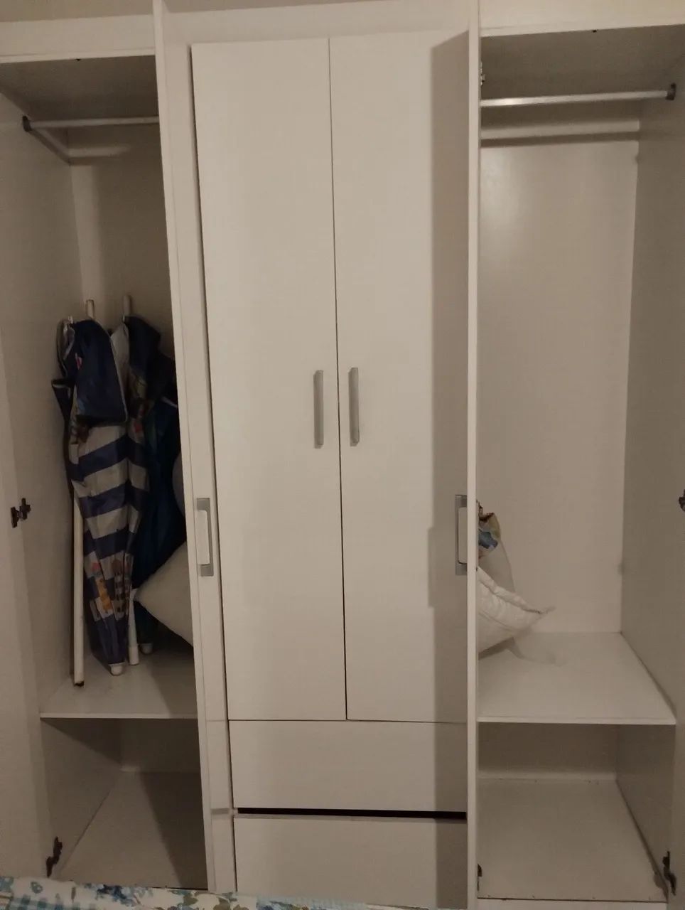Vendo guarda roupa pouco uso só 190 - Foto 2