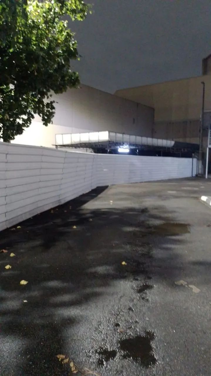 Tapume Metálico Galvanizado para Obra - Ótimo Estado - Pronto para Uso - Foto 2
