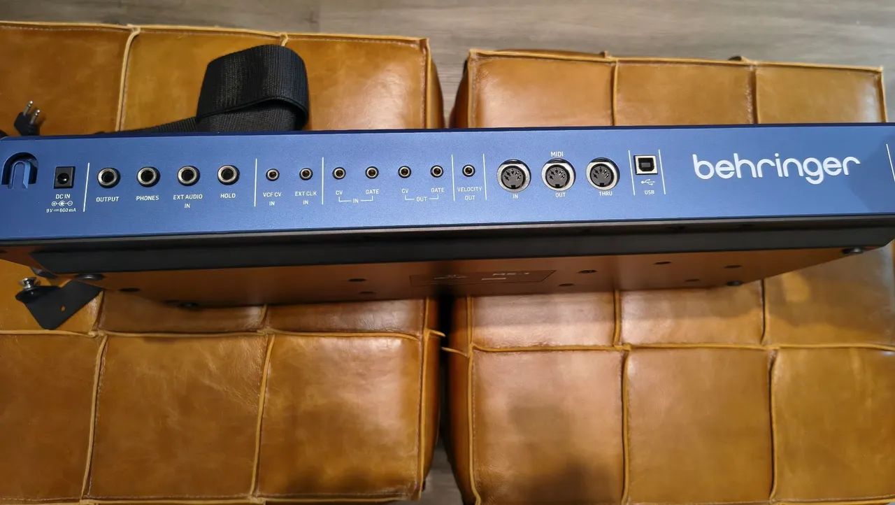 Behringer MS-1 BU Azul - Sintetizador Monofônico Analógico - Foto 3