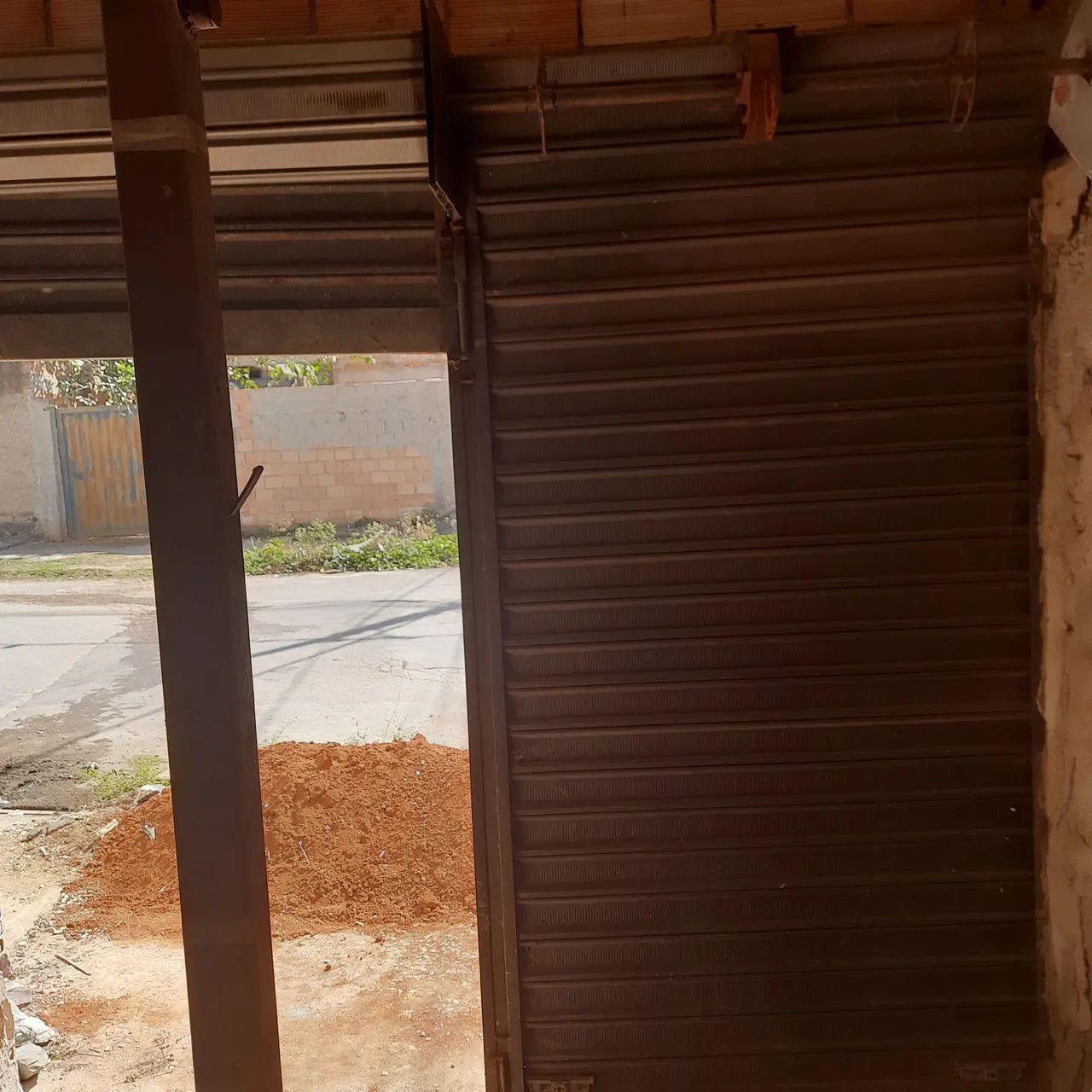 Porta de comércio com 3 tranca tetra chave.  - Foto 4