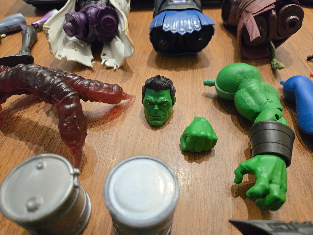 PEÇAS BAF DIVERSAS MARVEL LEGENDS HASBRO - Foto 2