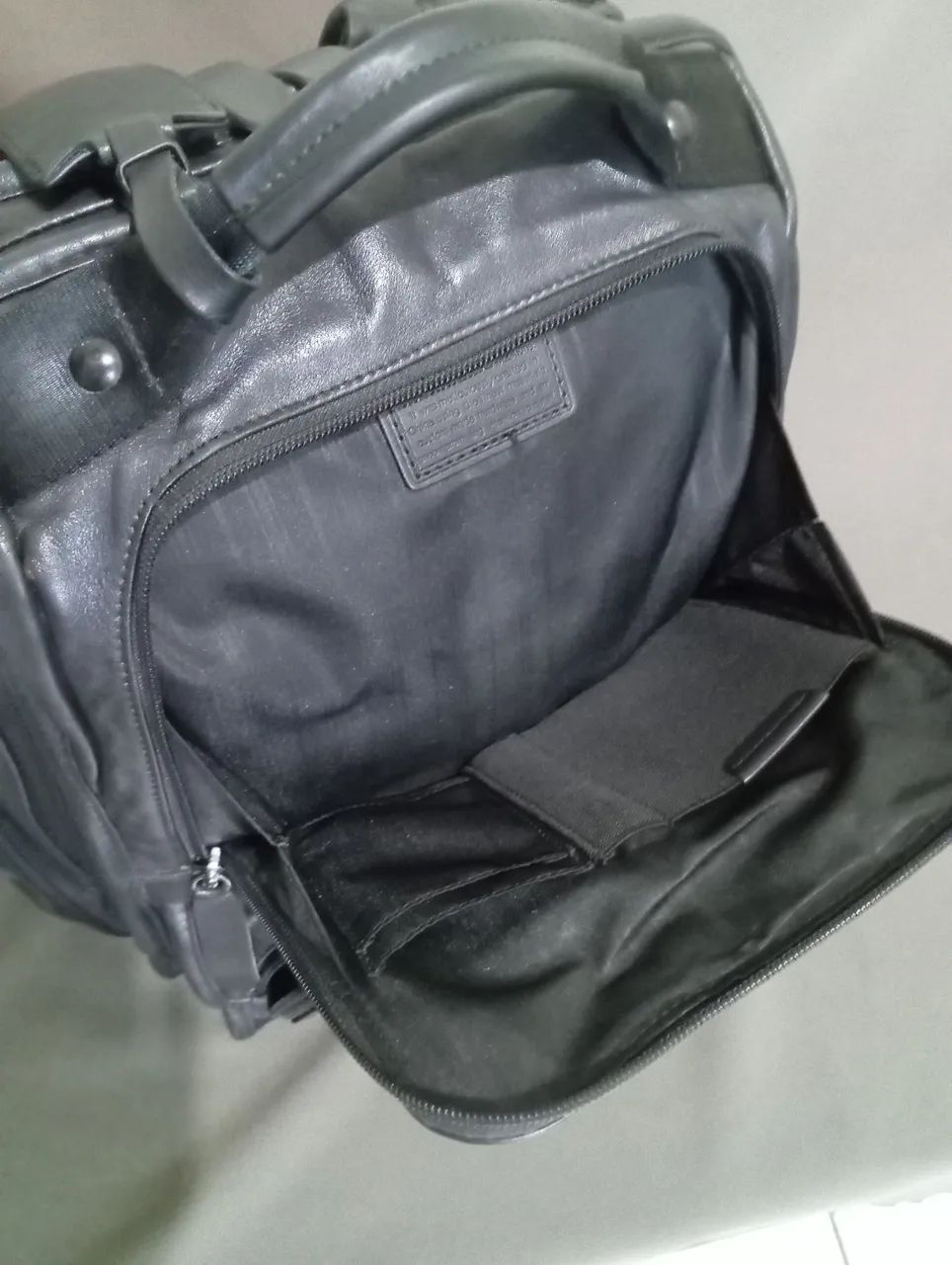 MOCHILA DE COURO LEGÍTIMO TUMI  - Foto 5