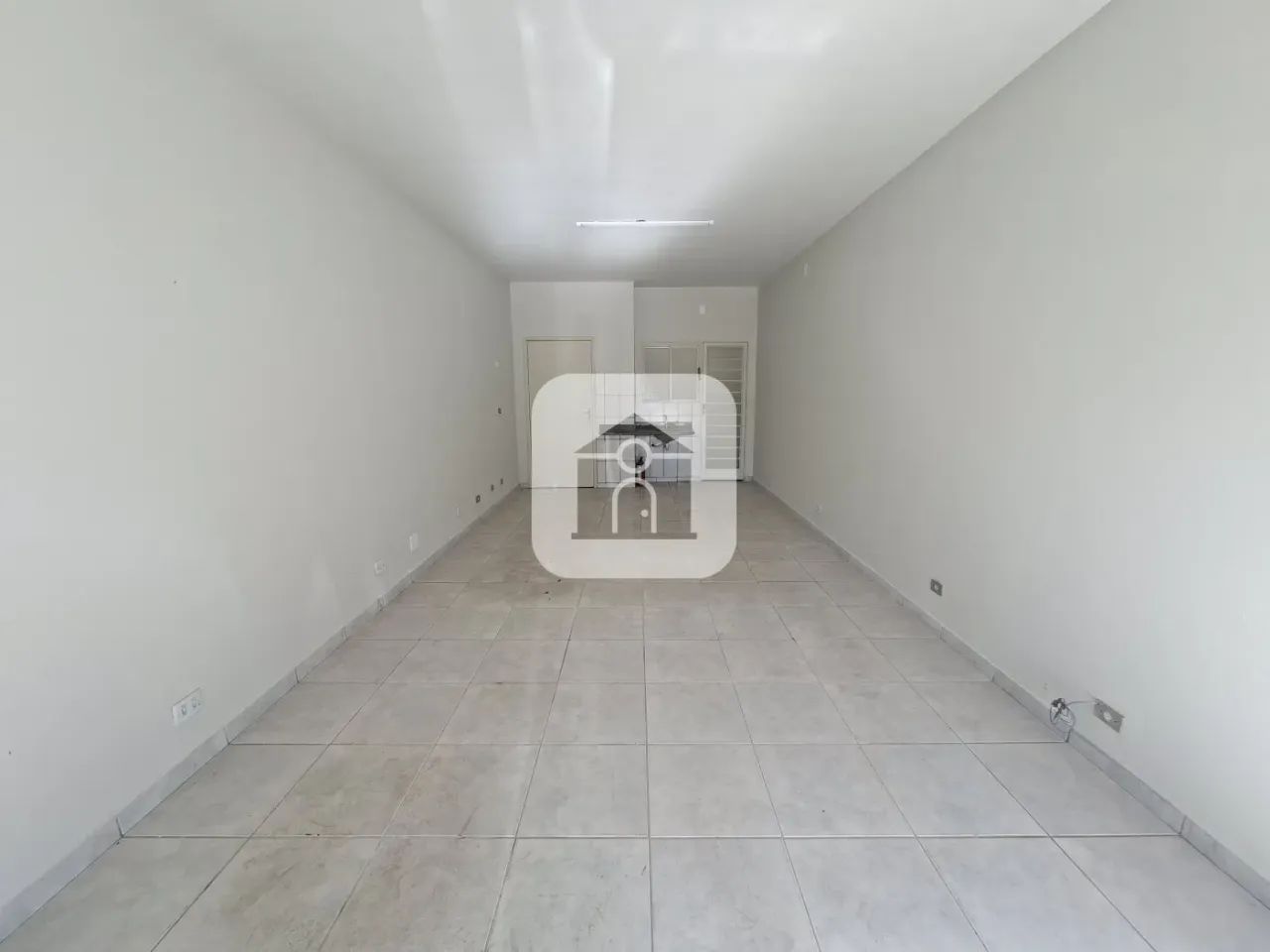 Loja comercial para locação no bairro Martins