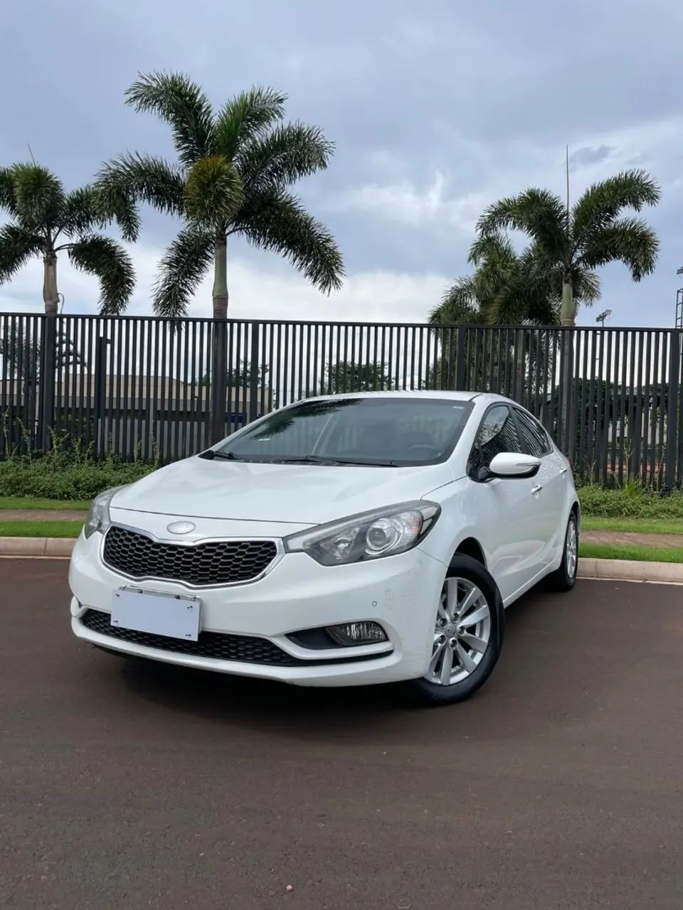 KIA Cerato Cerato 1.6 16V Flex Aut. 2014