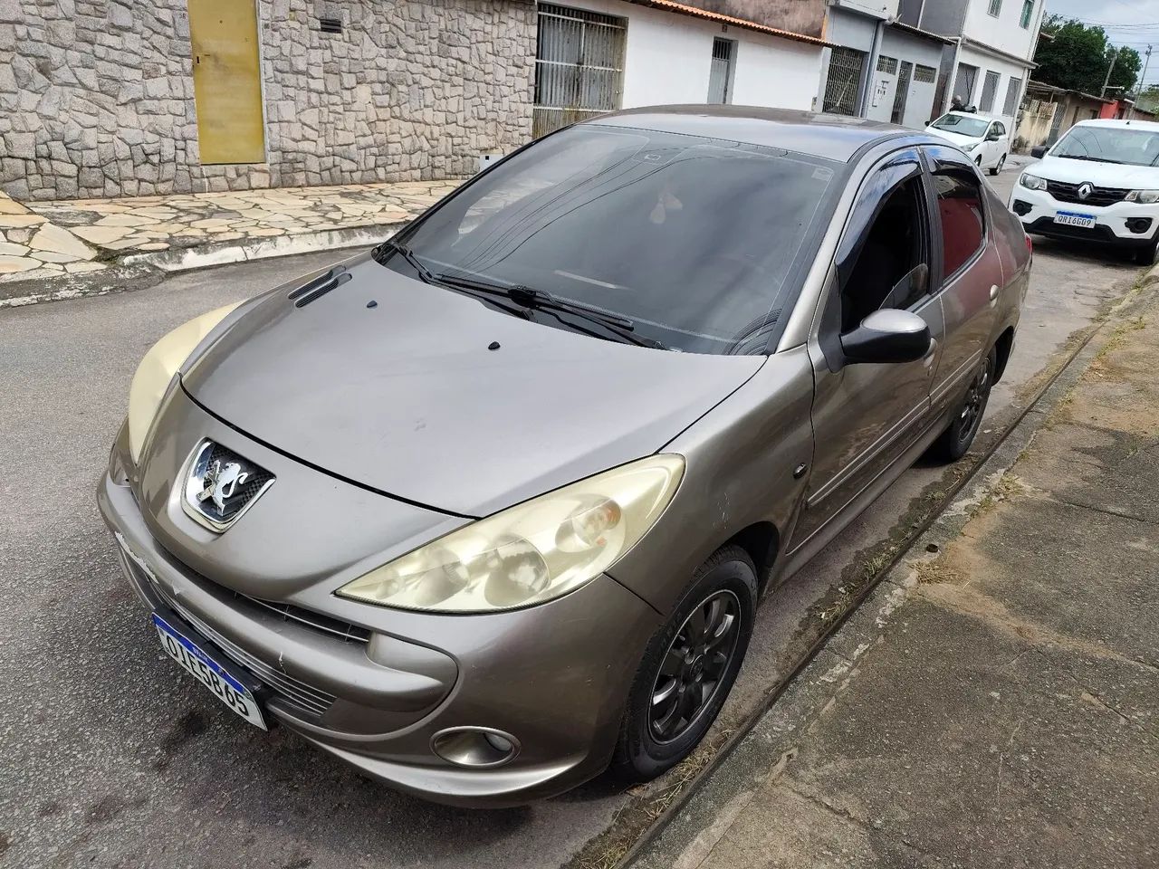 Peugeot 207 207 Sed. Passion XR Sport 1.4 Flex 8V 4p 2013