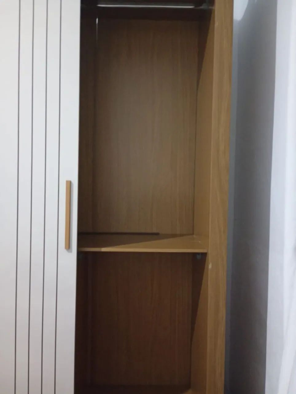 Guarda-roupa semi novo  - Foto 4