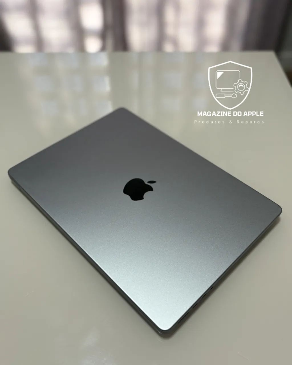 MacBook Pro M1 2021 (M1/16/500g) 14 polegadas (listra na tela