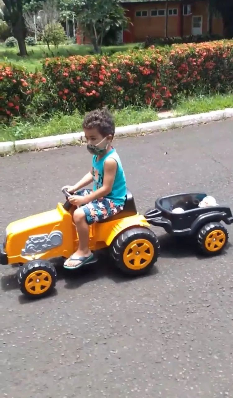Trator elétrico com carreta  - Foto 5