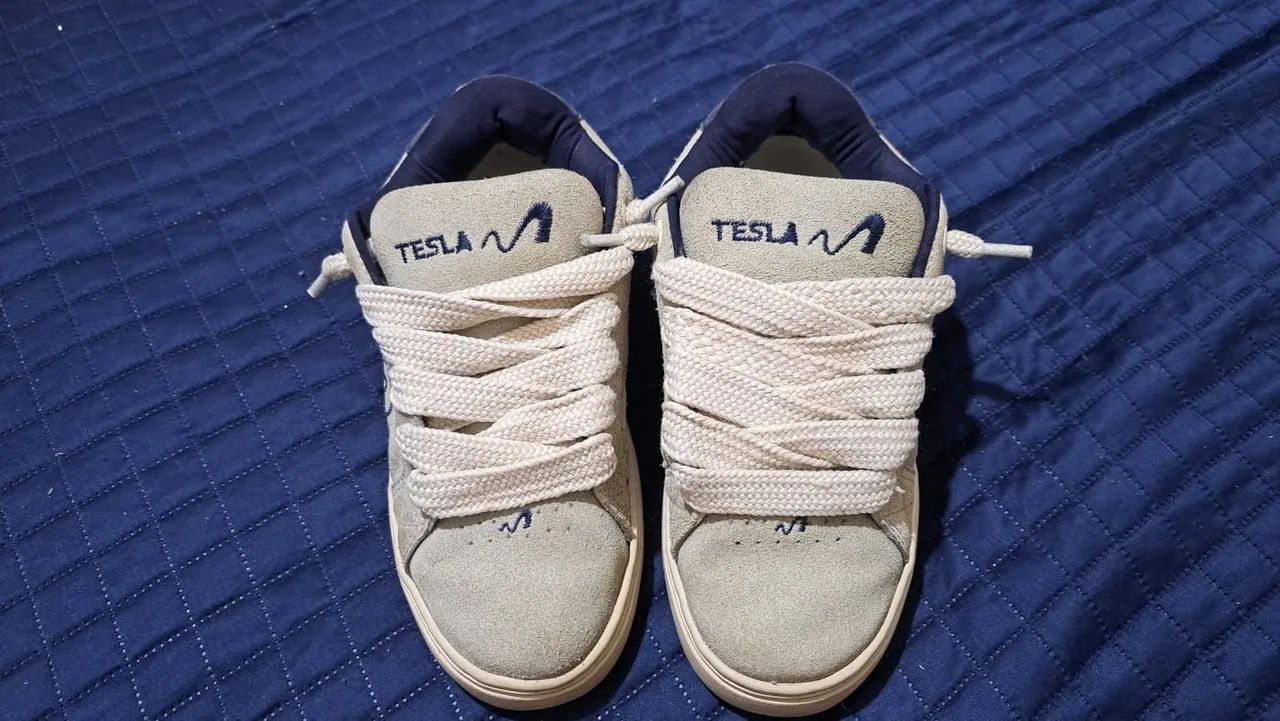 Tênis tesla 