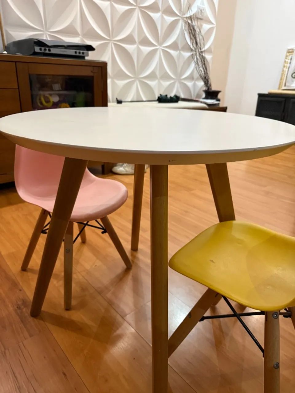 Mesa infantil square + 2 cadeiras eiffel  - Foto 3