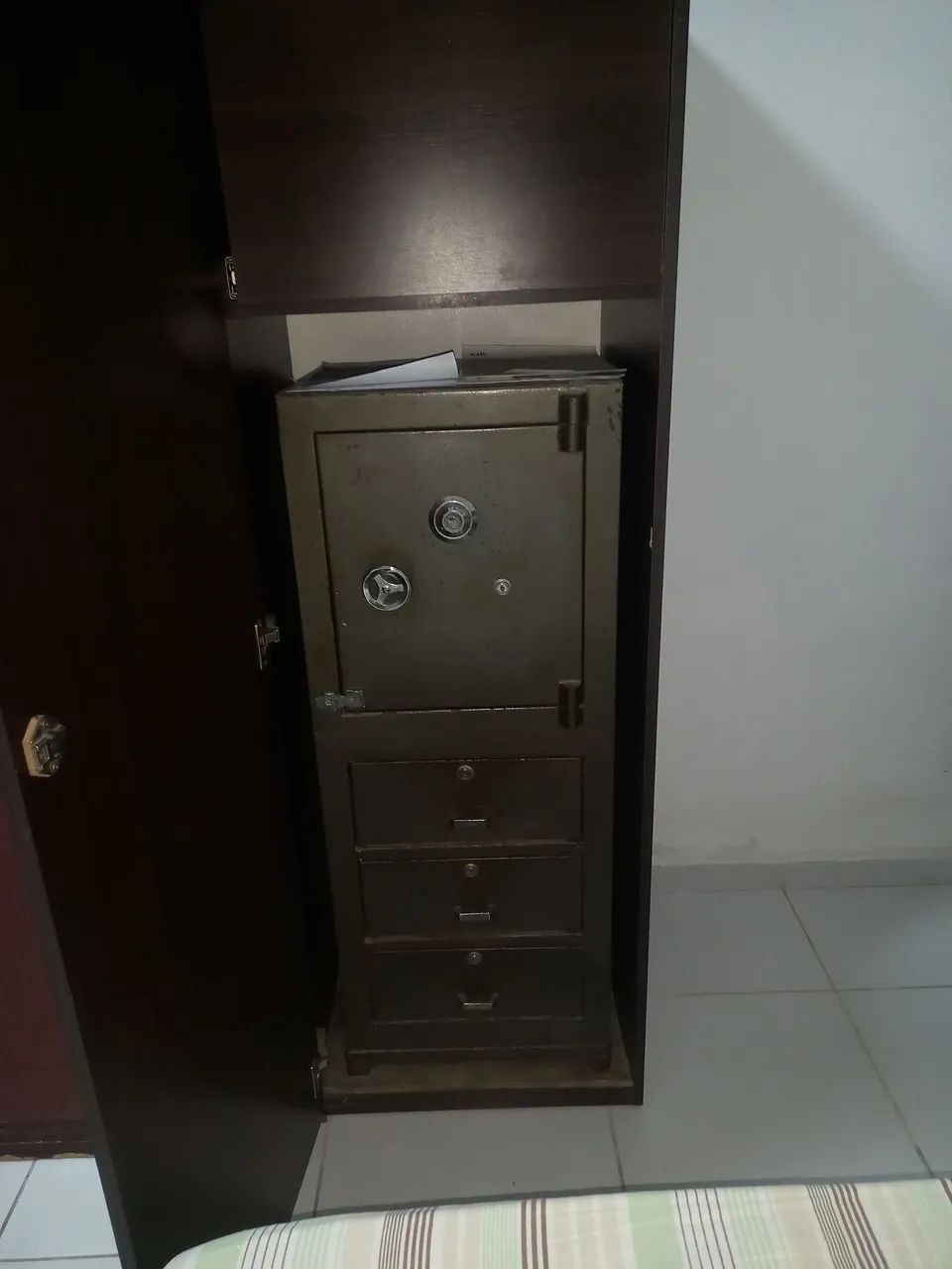 Cofre com Móvel  - Foto 2