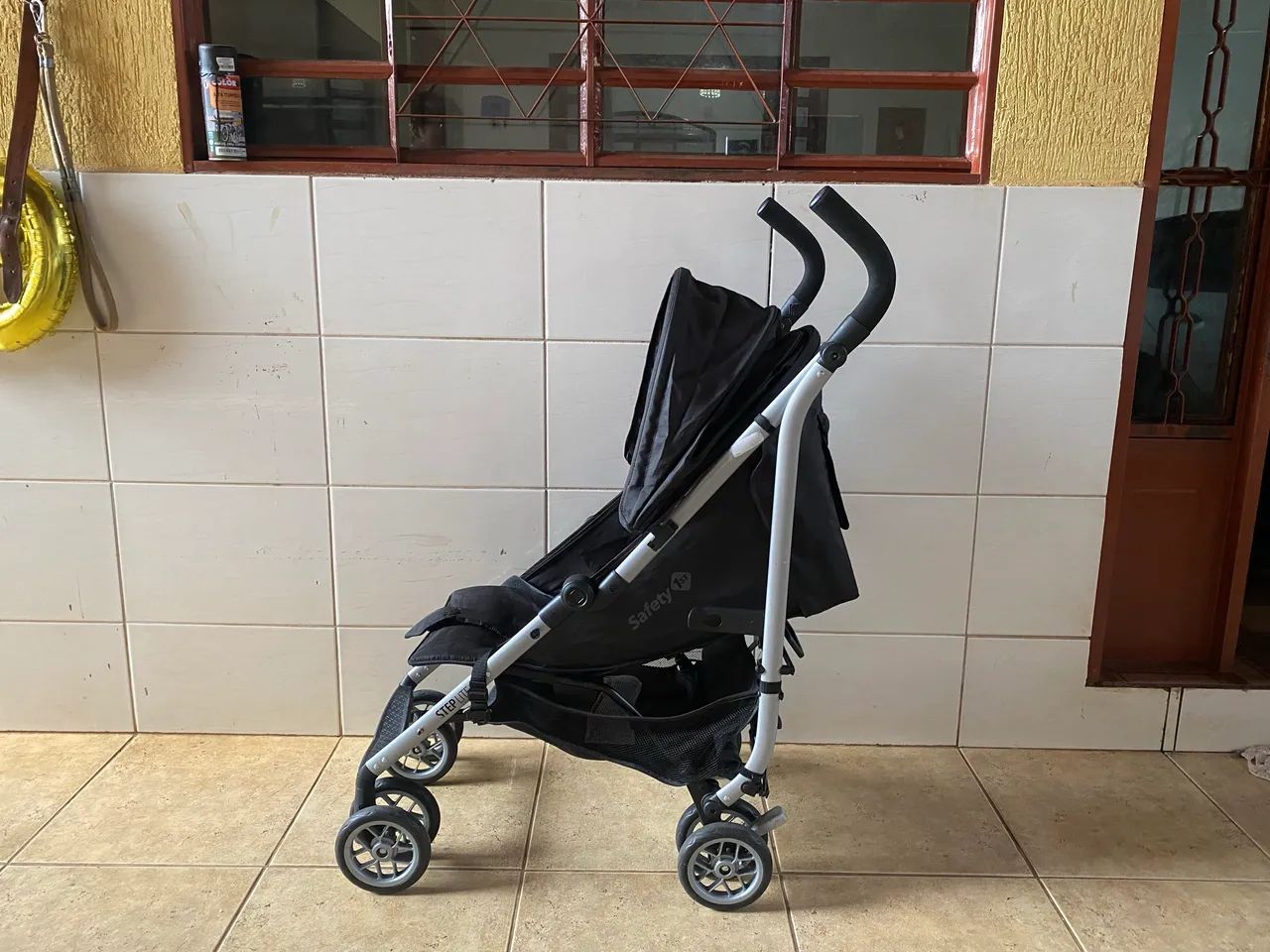 Carrinho de Bebê Safety 1st StepLite - Foto 2