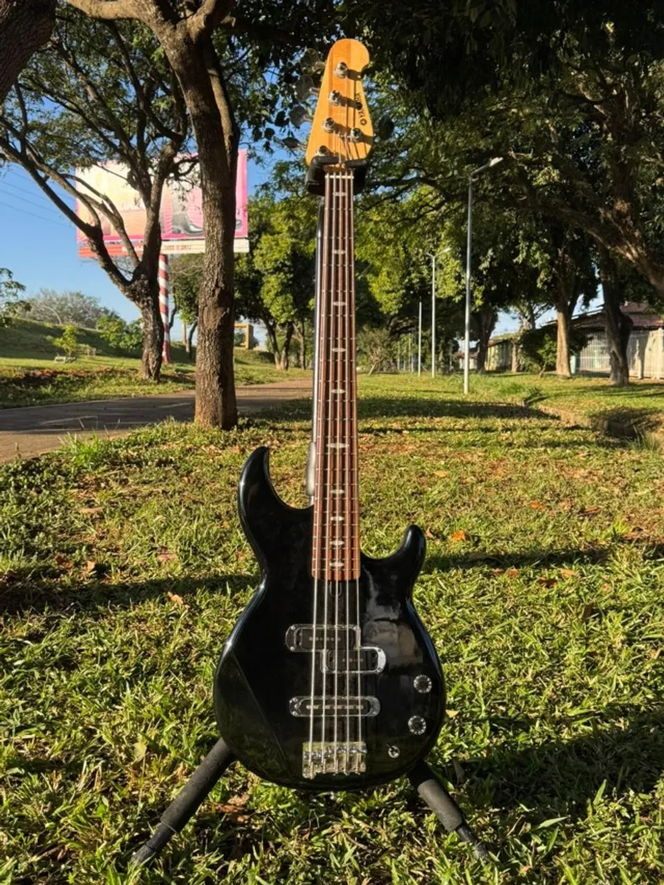 Baixo Yamaha RBX A2 - Instrumentos musicais - Parque dos Anjos