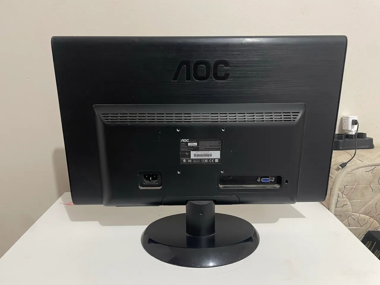 Monitor AOC 21,5? LED - Foto 2