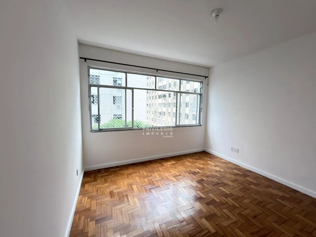 BOTAFGO | 65m² | 2 QUARTOS | REFORMADO | PRÓX. METRÔ - Foto 5