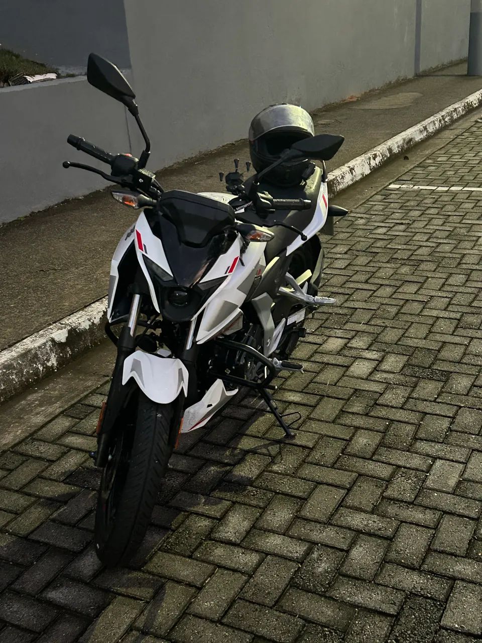 Bajaj  pulsar n150 - Foto 3