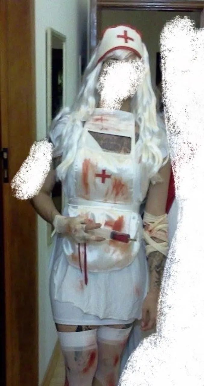 Fantasia enfermeira zumbi  - Foto 2