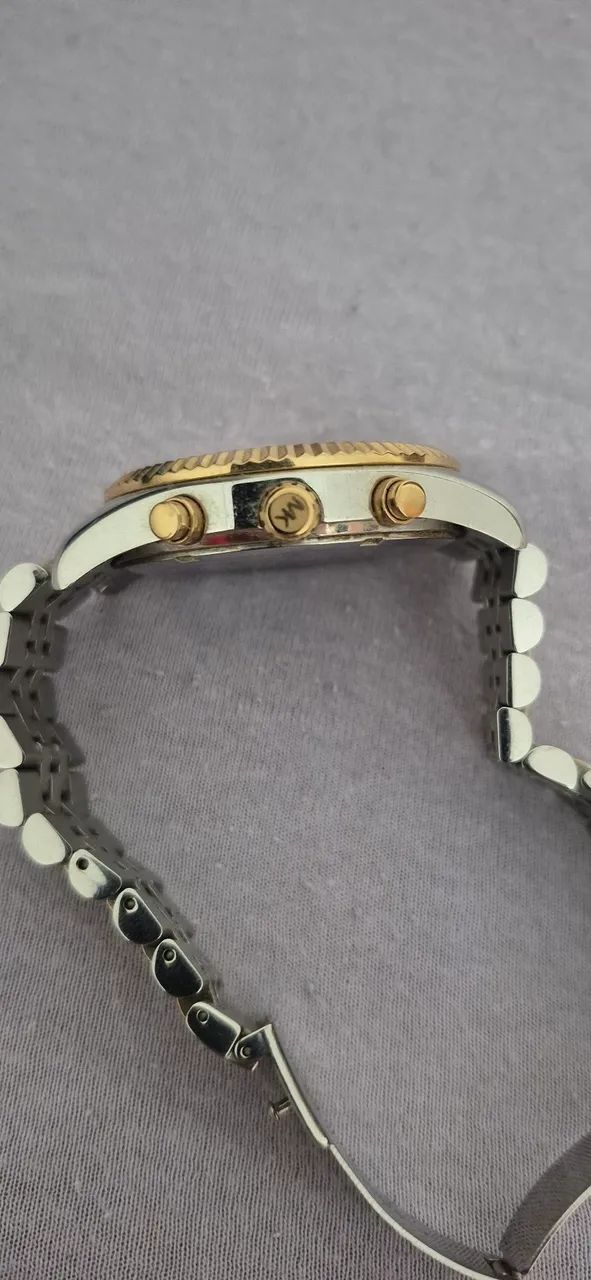 relógio michael kors masculino dourado e prata - Foto 3