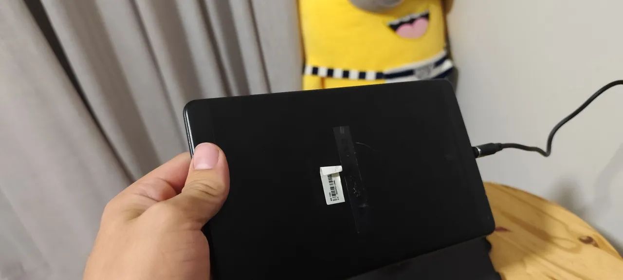 Tablete T290 funcionando tudo!! Está novo Só tem risco a tela! - Foto 3