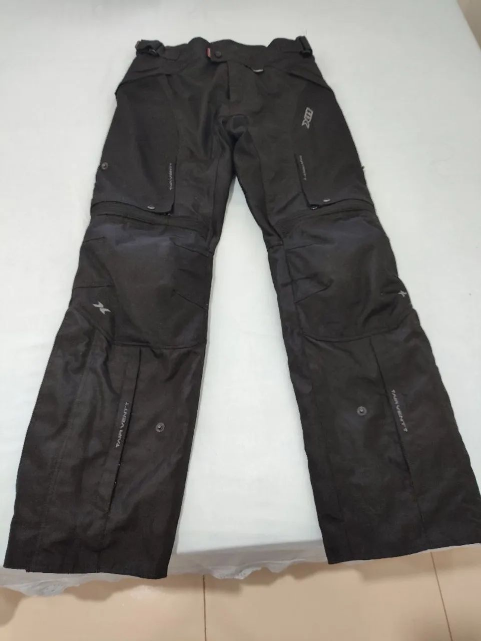 Calça para motociclista 