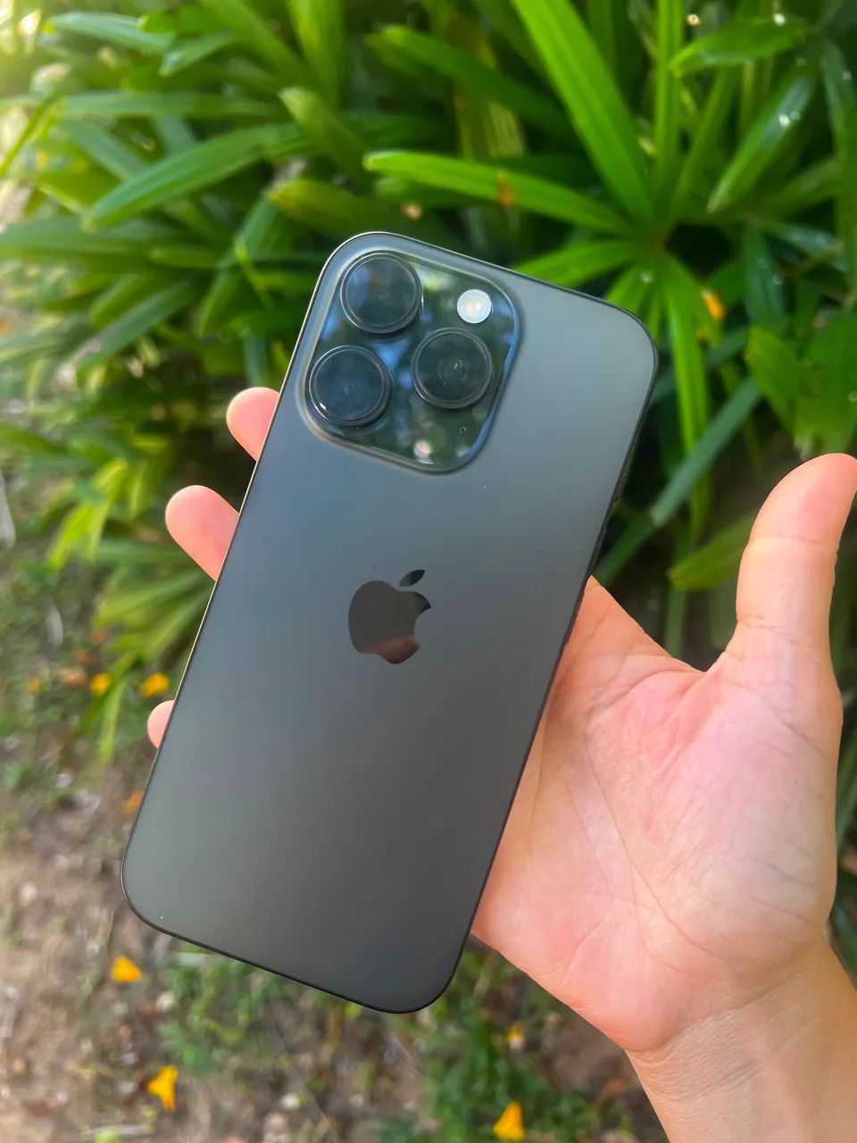 iPhone 16 Pro - Foto 2