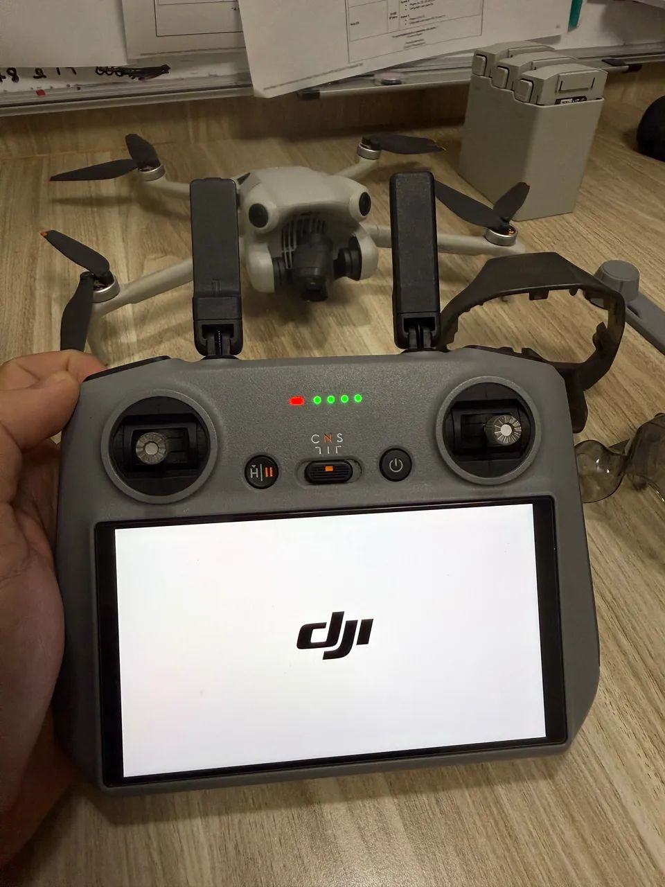Drone DJI Mini 4 Pro Fly more Combo Plus - Foto 5