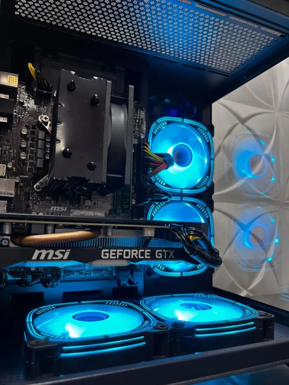 ゲーミングPC　i5-9600KF GPU無し　自作マシーン 自作PC】core i5 13400FとRTX3060を使った自作PC動画。ゲーミング用途