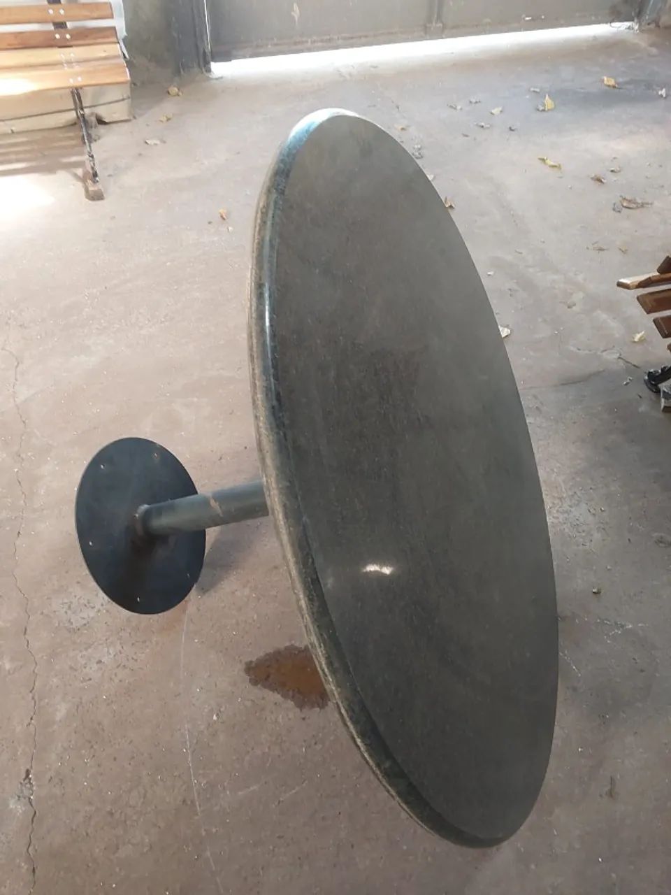 mesa com tampa de granito