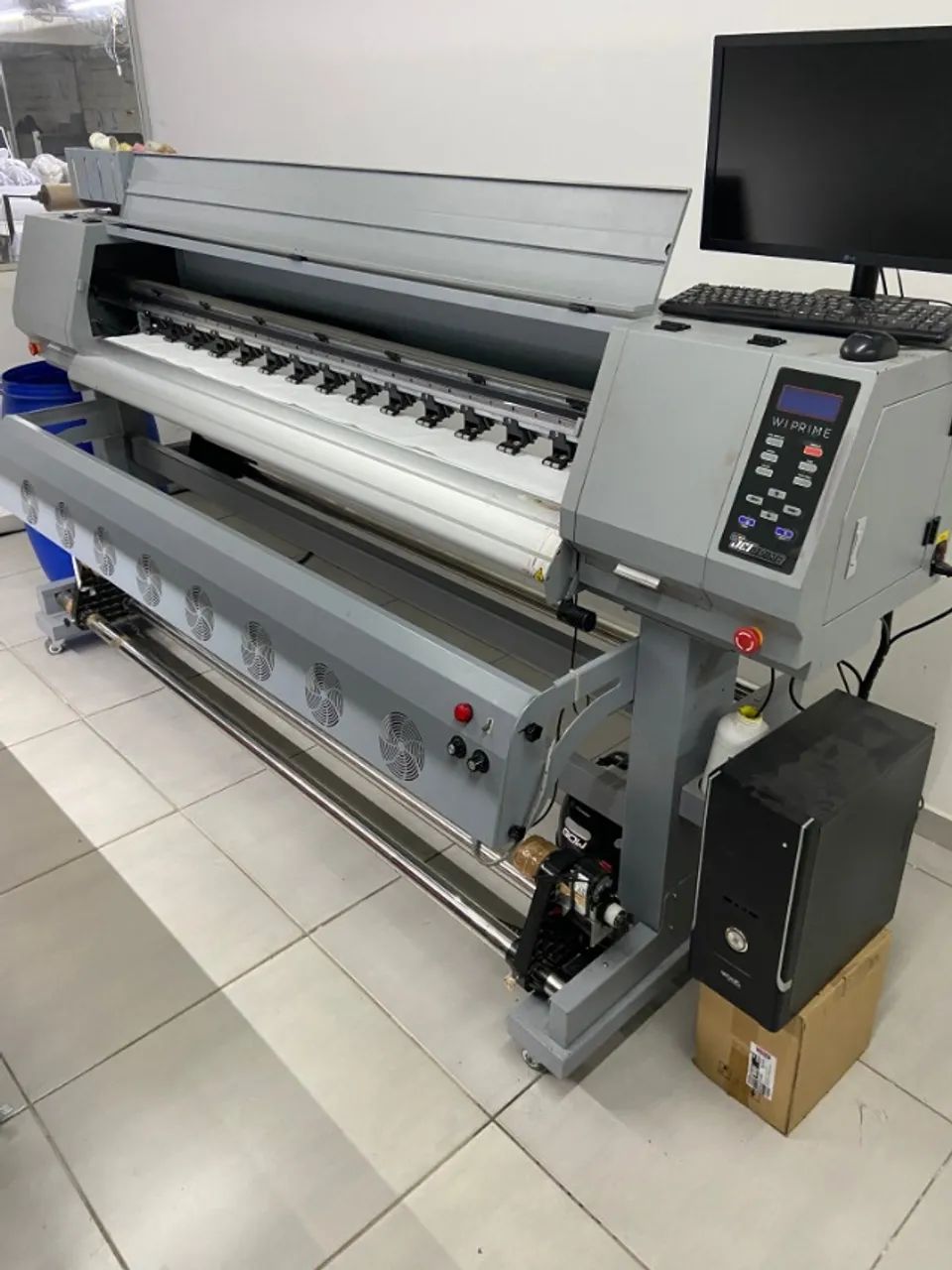 PLOTTER DE IMPRESSÃO PARA SUBLIMAÇÃO - 1,80 M