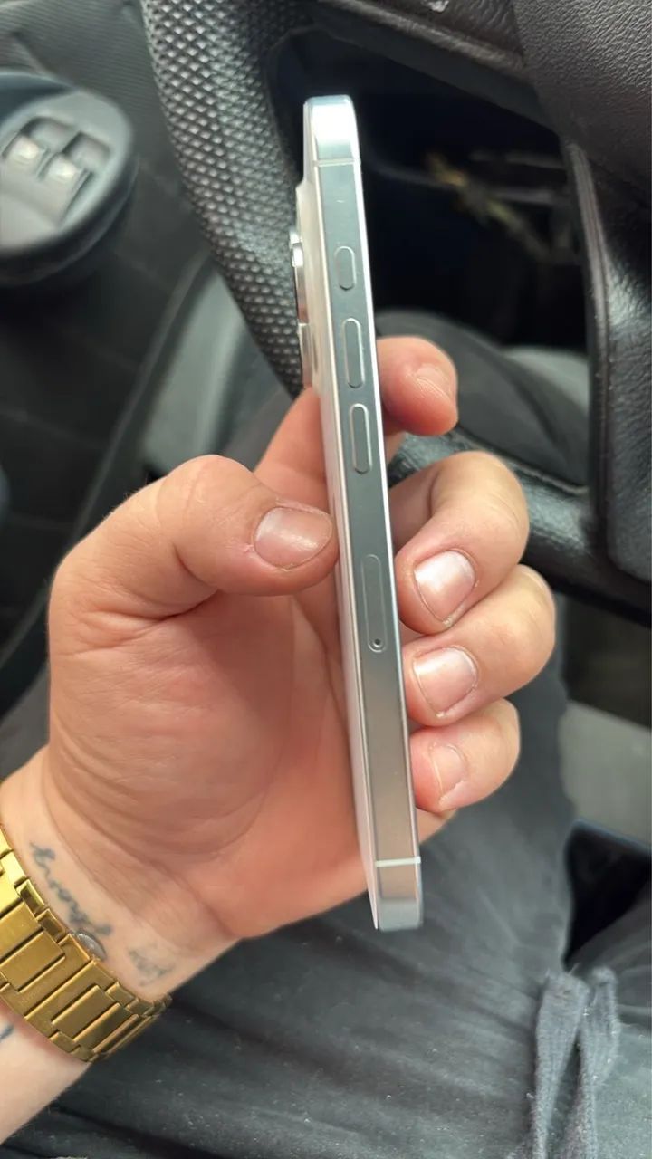 iPhone 16 Pro 128GB - Foto 4