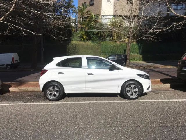 Alugo carro para motorista de aplicativo - Locação SEM CAUÇÃO ( Uber / 99 / inDriver  - Foto 2