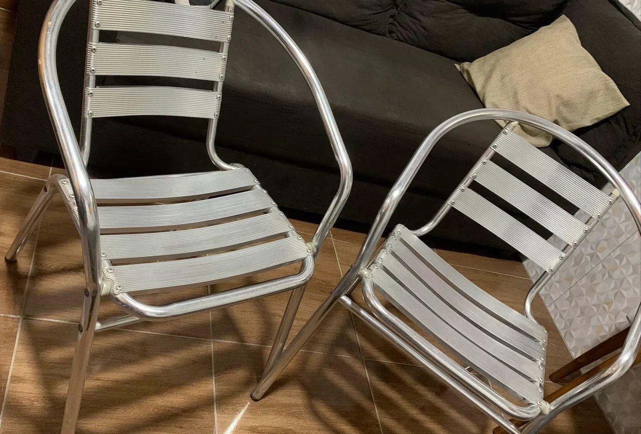Mesa com 2 cadeiras em alumínio - Foto 2