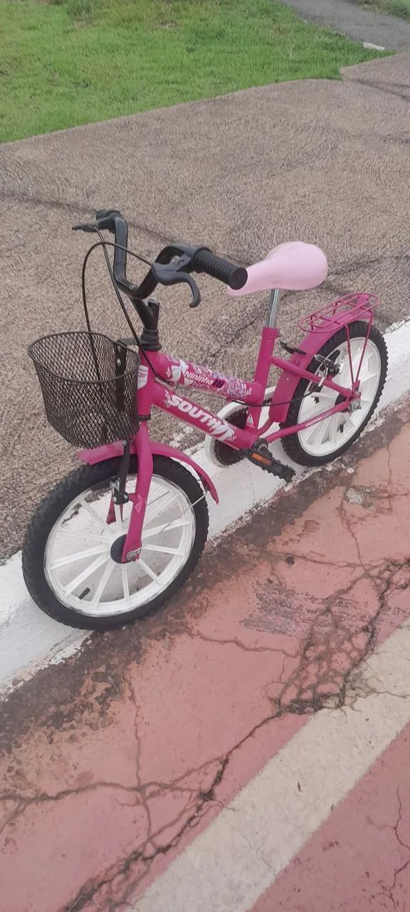 Bicicleta infantil semi nova  - Foto 2