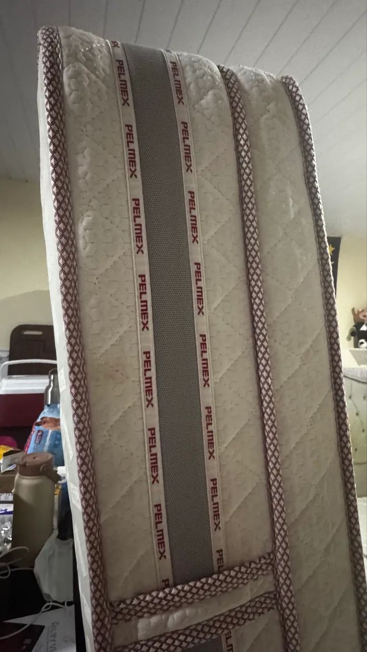 Cama / base / colchão / cabeceira Super King 