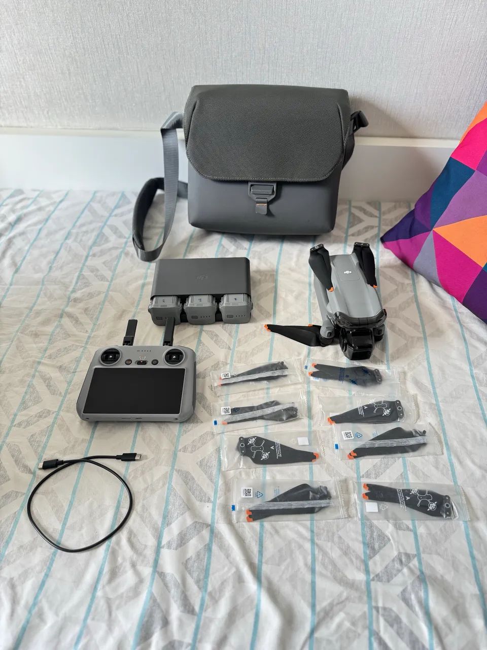 Drone DJI AIR 3 Combo Fly More - Foto 2