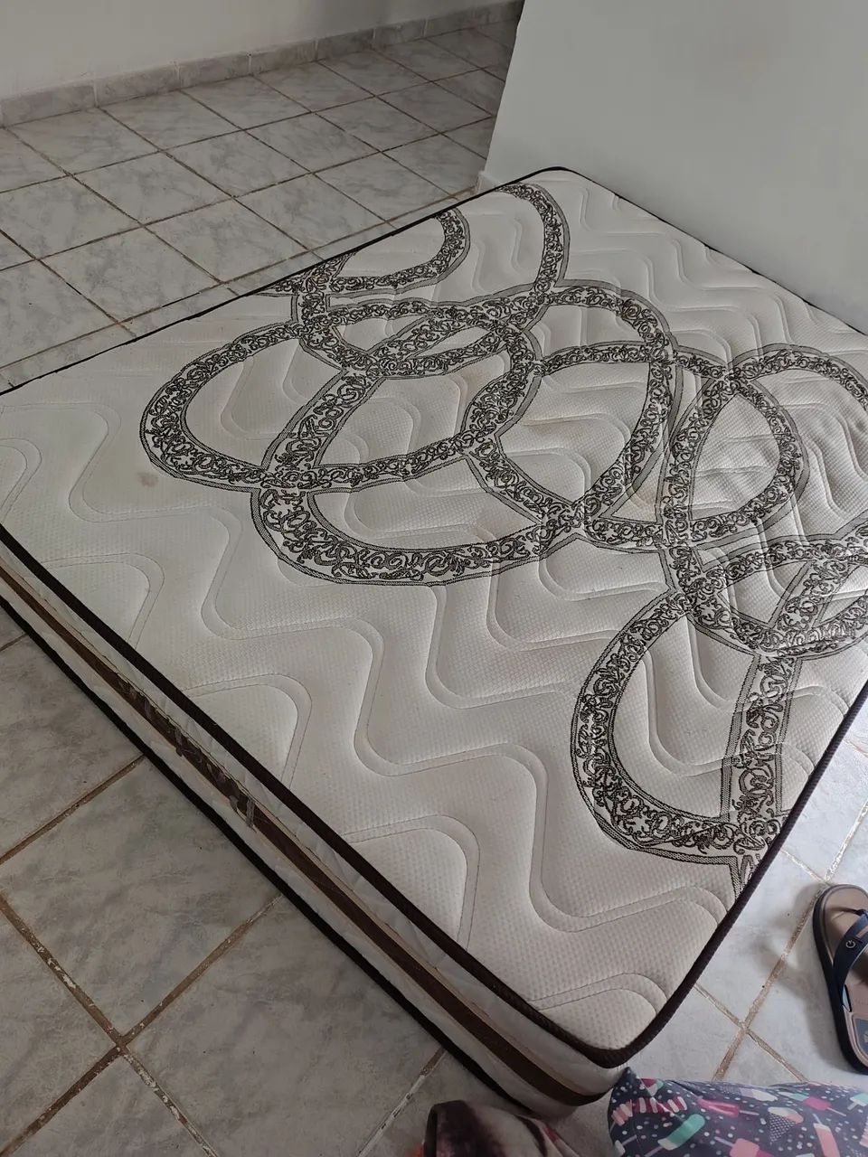 Vendo colchão de espuma de casal 