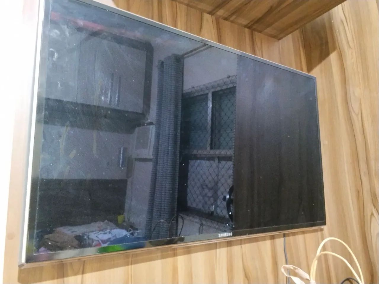 2 tvs Samsung com defeito - Foto 3