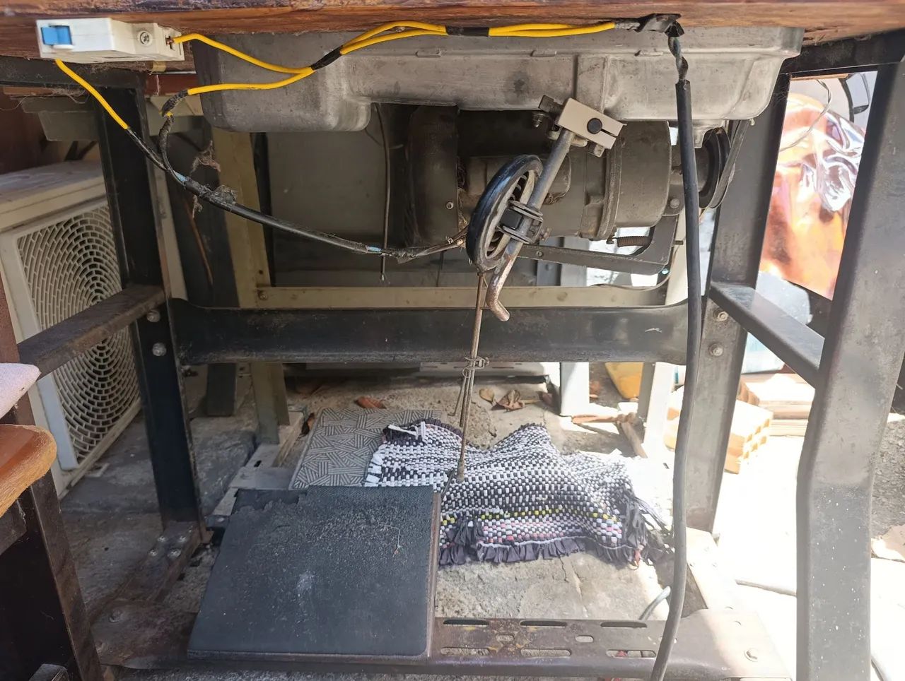 Vende se máquina reta industrial  - Foto 4