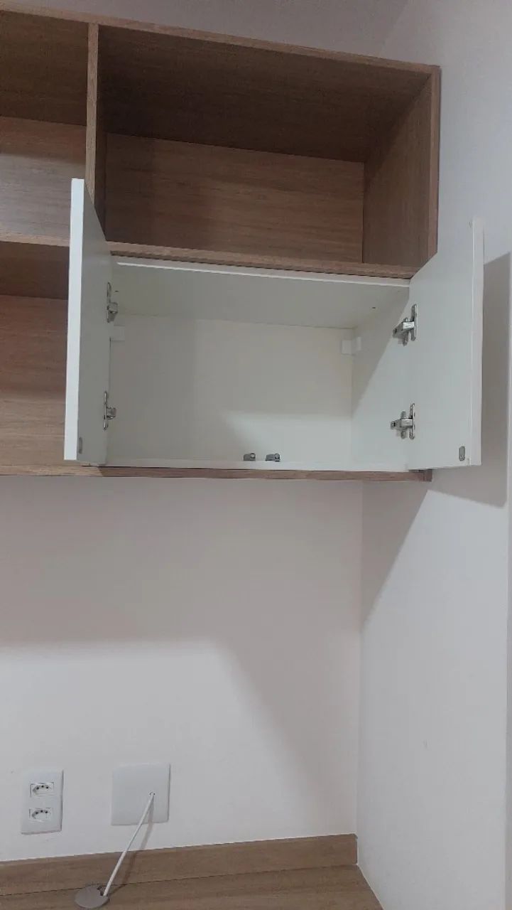 Escrivaninha Planejada Com Armário Suspenso - Foto 5