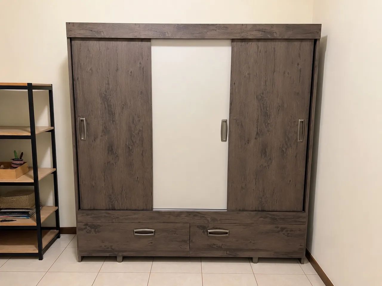 Guarda roupa 