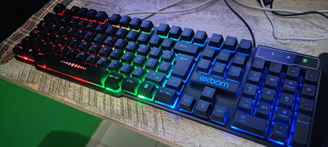 Teclado Semi-mecânico da Exbom em ótimo estado  - Foto 4