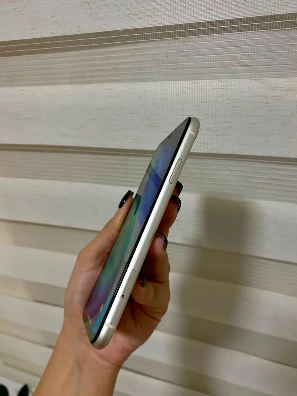 Iphone 11 64G branco - Foto 4
