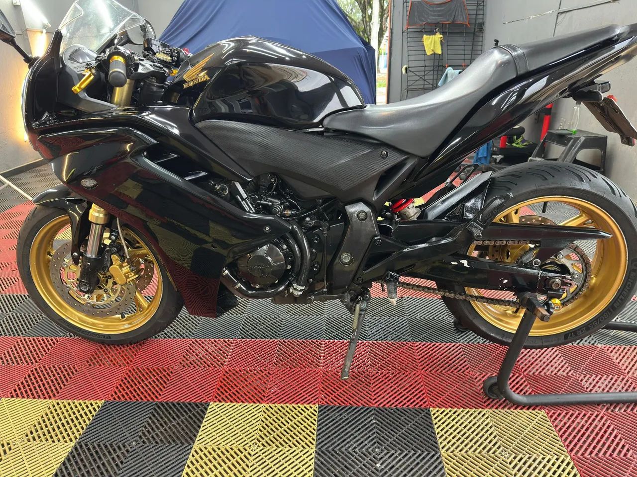 Honda CBR 600F 2012 - Foto 2