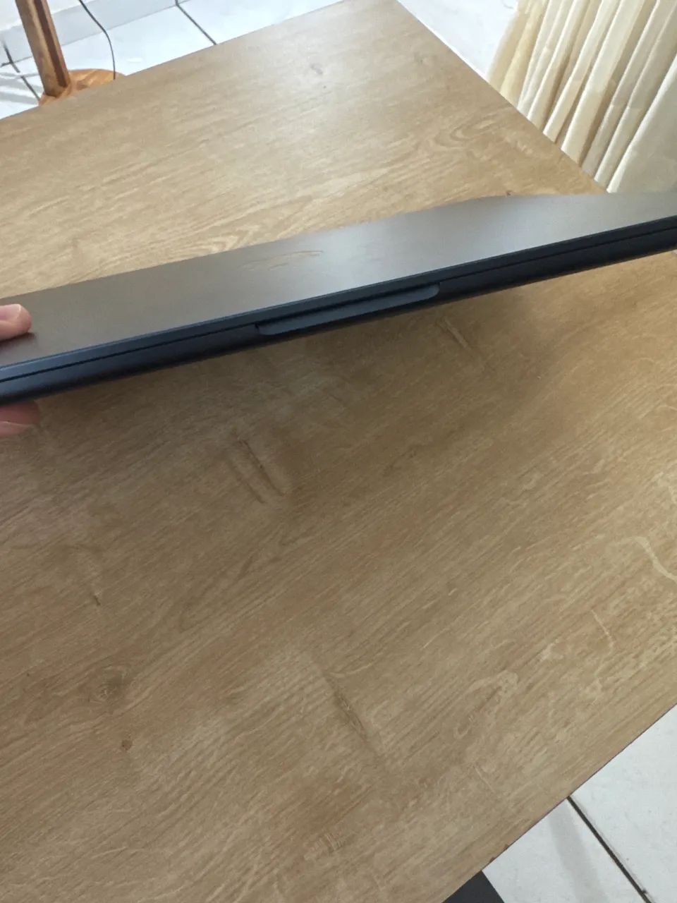 MACBOOK AIR M2 8GB - Foto 3