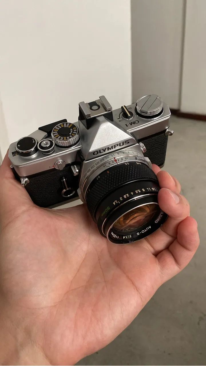 Câmera analógica Olympus OM-1 - Câmeras e Filmadoras - Rio