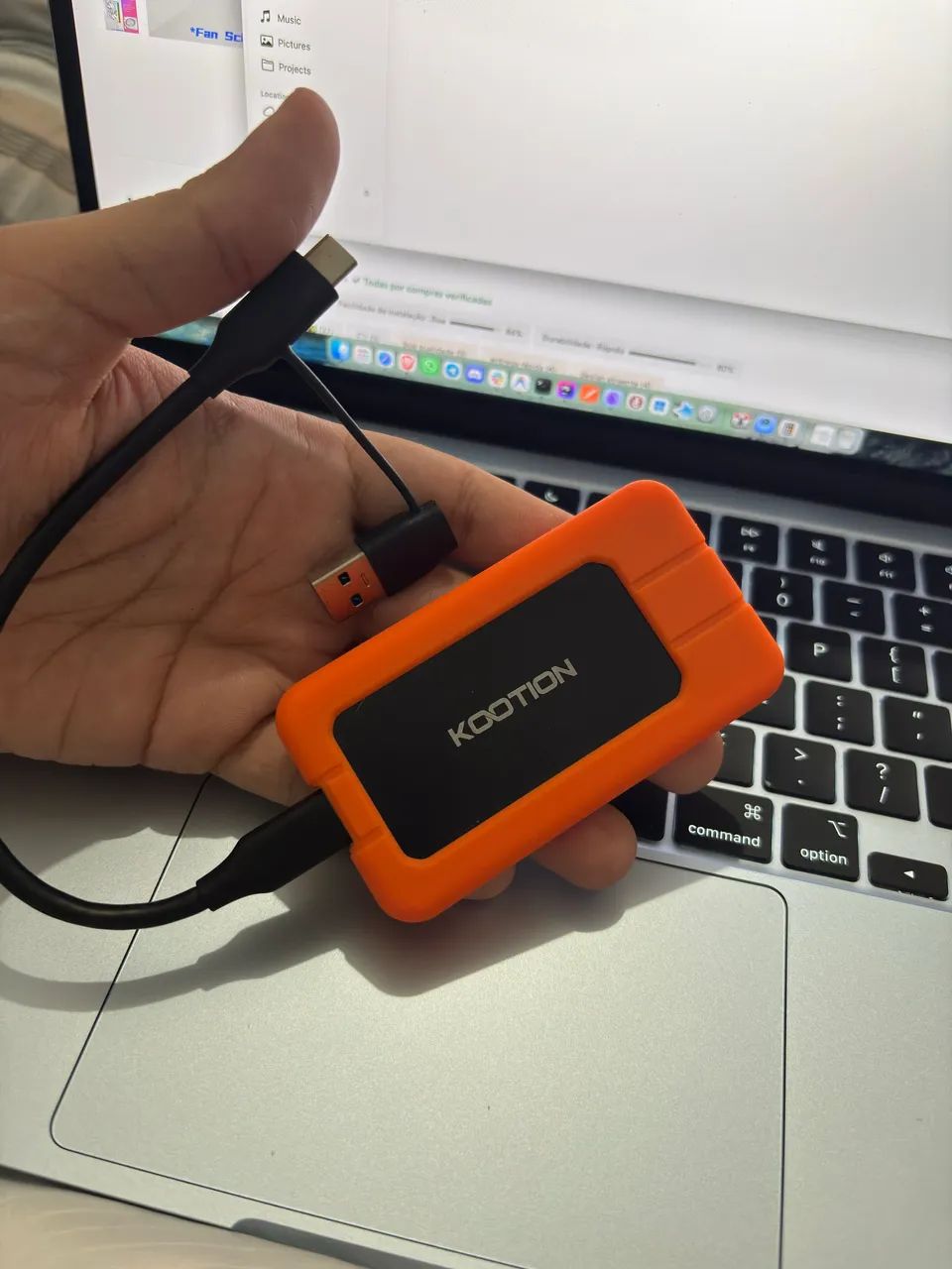 SSD Portátil com Case de Proteção 