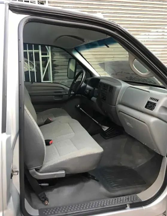 F4000 2018 4x4 2P Carroceria.  - Foto 5
