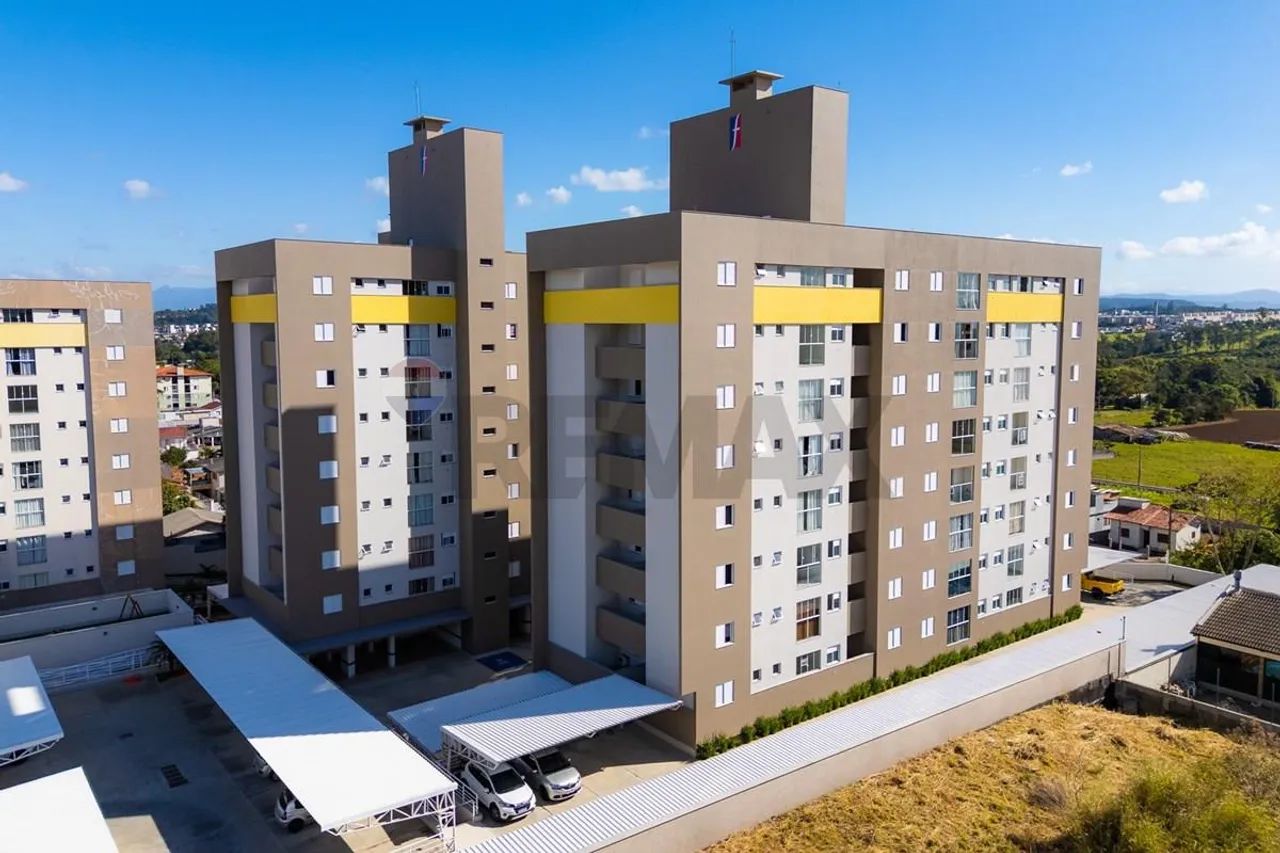 UMA VISTA LINDA À VENDA - APARTAMENTO 2 QUARTOS COM 1 SUÍTE