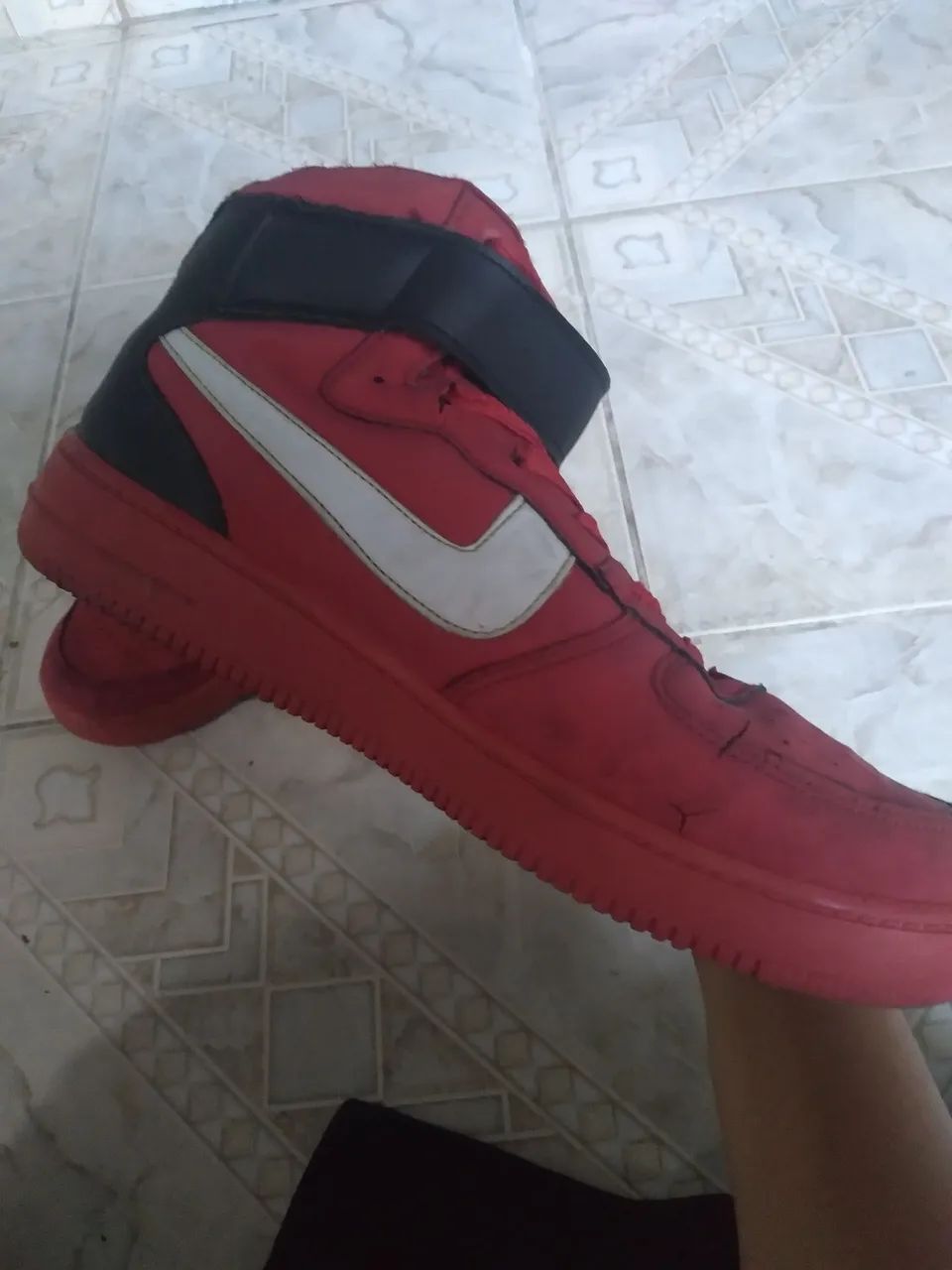 TENIS VERMELHO - 41/42 - Foto 3