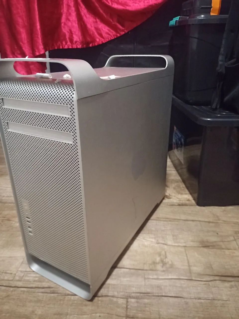Mac Pro Early 2009 A1289 Xeon 2.66GHz Quad Core - Apple